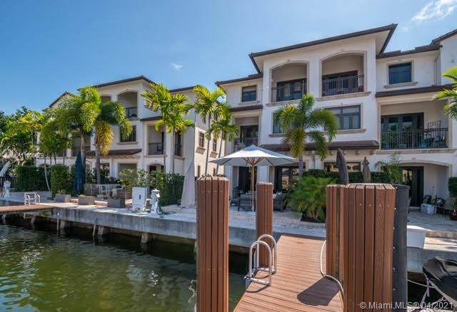 101 Isle Of Venice Dr - Photo 1