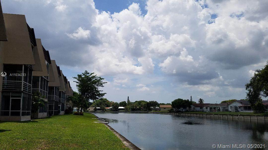 9400 Lime Bay Blvd - Photo 1