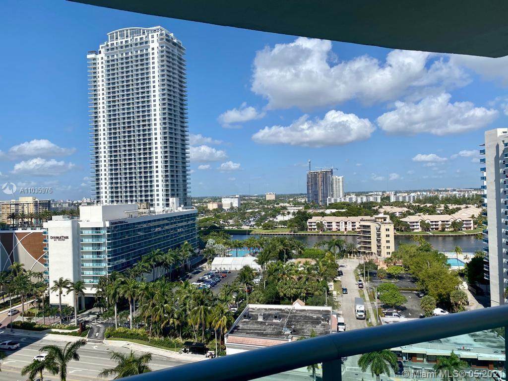 3901 Ocean Dr - Photo 1