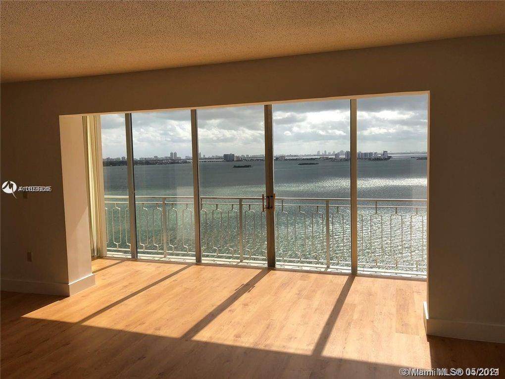 11111 Biscayne Blvd - Photo 1