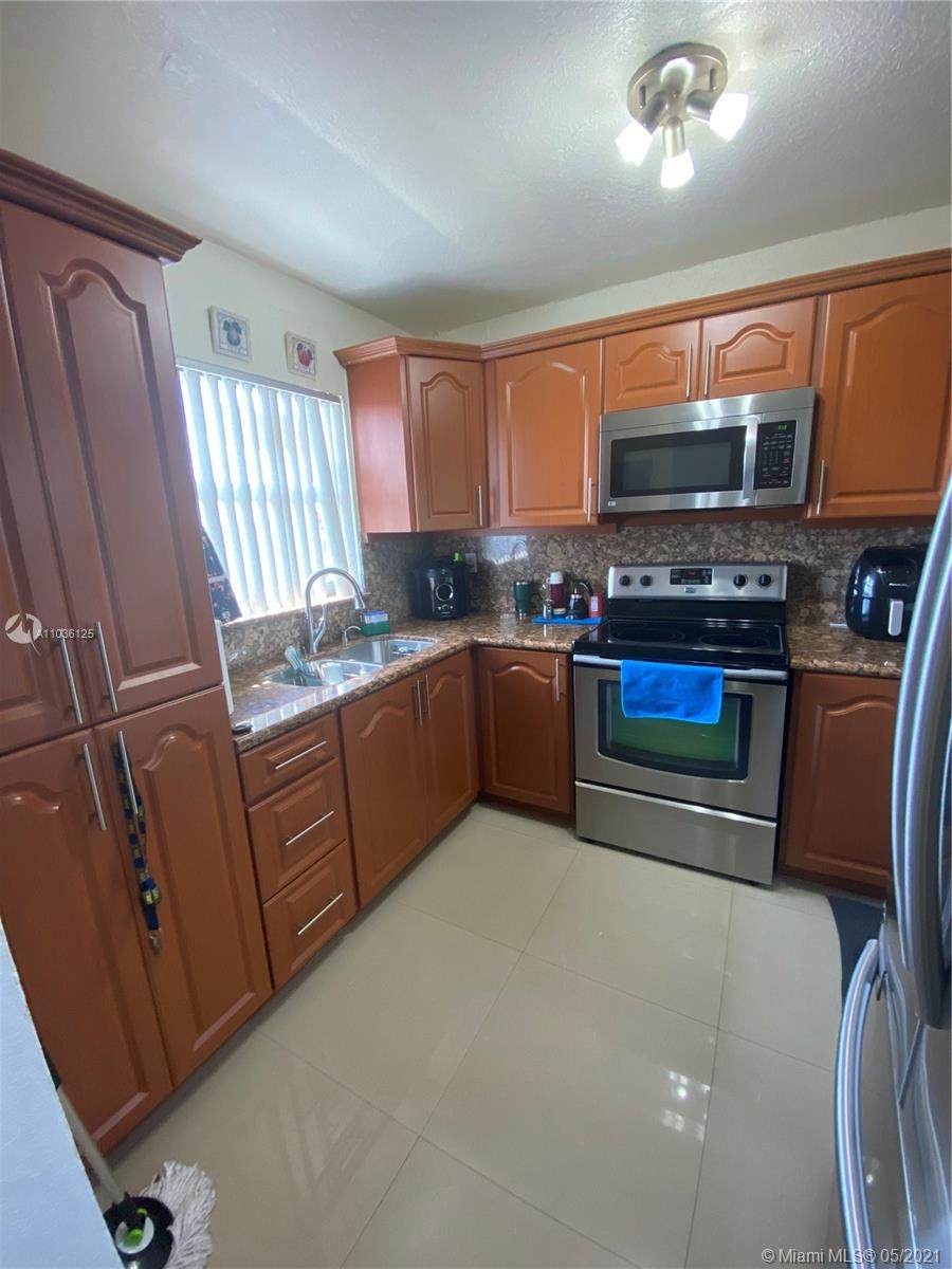 6800 16th Dr - Photo 1