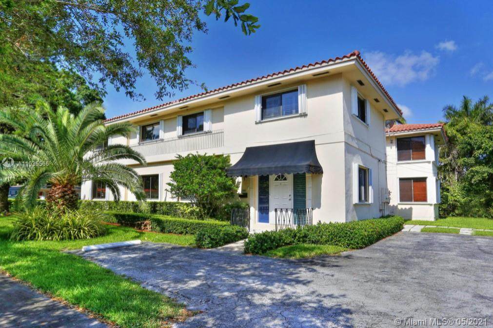 3940 Segovia - Photo 1