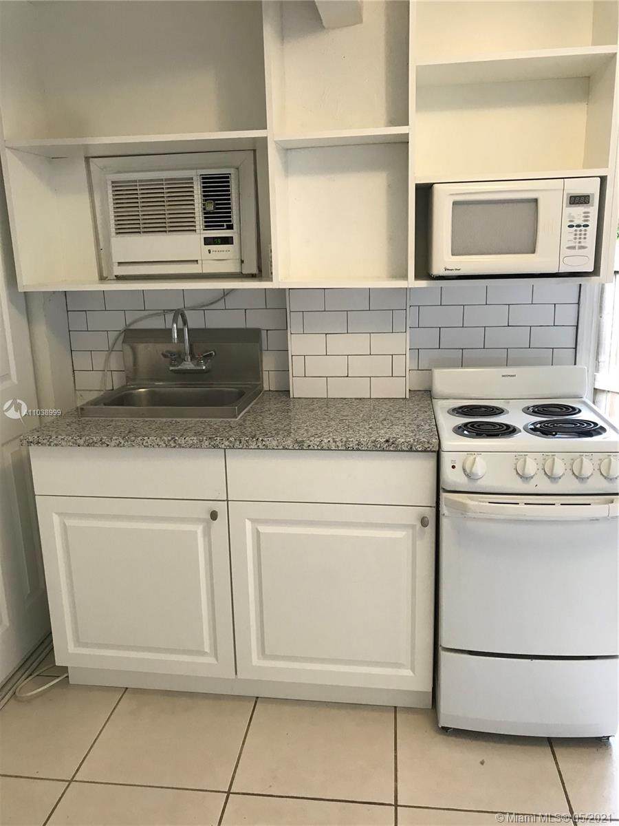 6530 63rd Ave - Photo 1