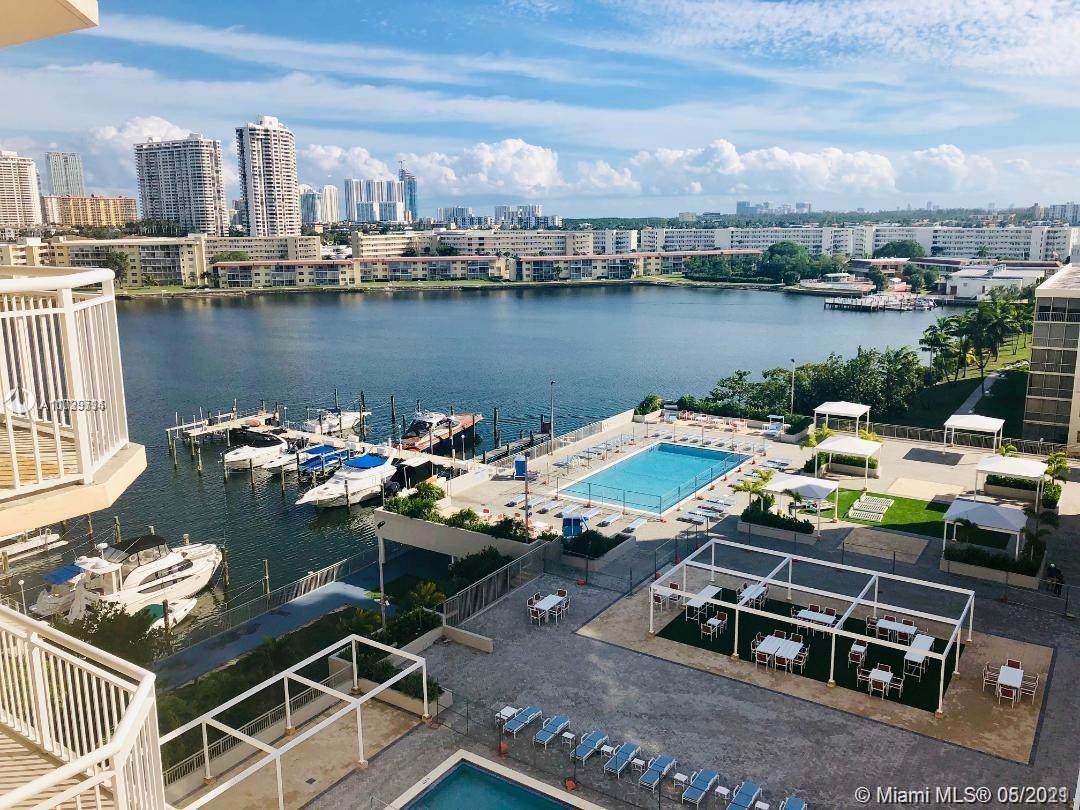 18071 Biscayne Blvd - Photo 1