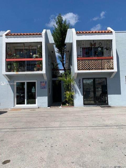 2623 24th St - Photo 1