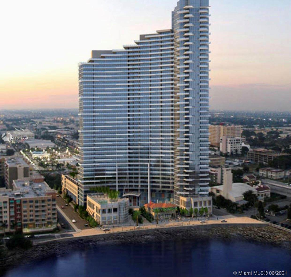 2020 Bayshore Dr - Photo 1