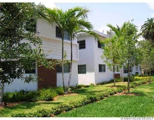 1560 Pennsylvania Ave - Photo 1