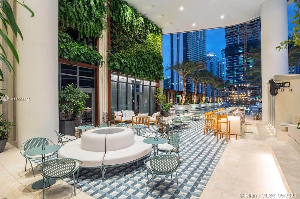 801 Miami Ave - Photo 1