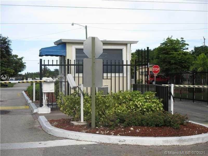 21245 8th Pl - Photo 1