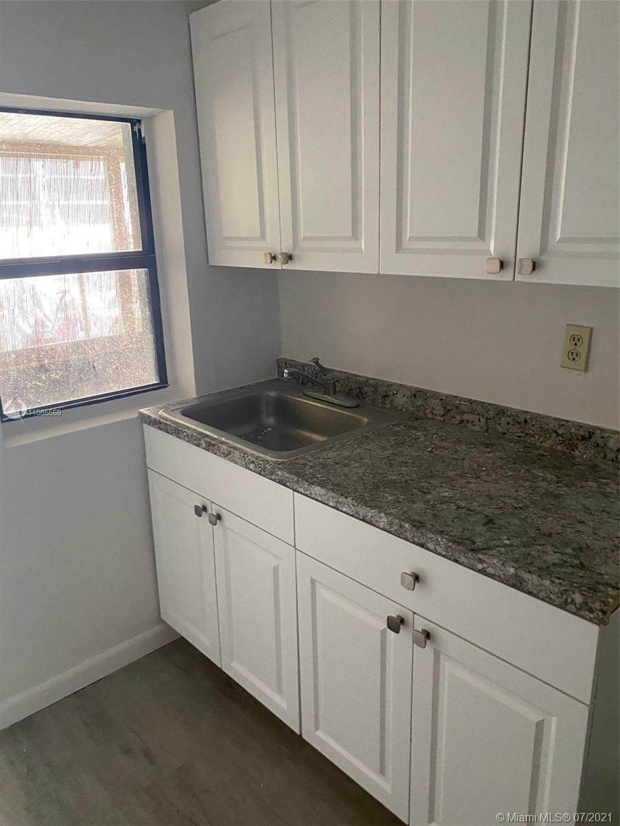 2600 1st St - Photo 1