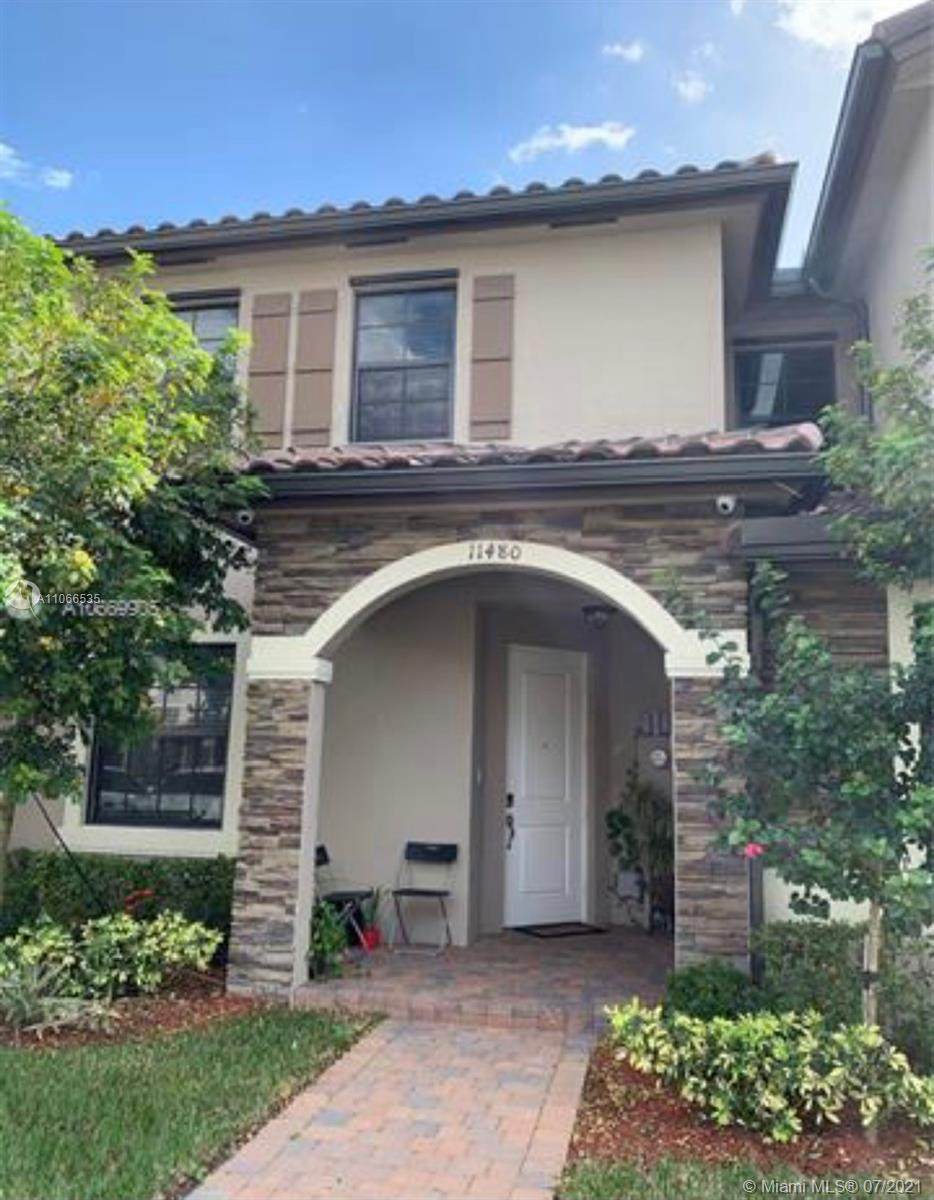 11480 248th Ln - Photo 1