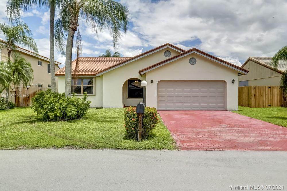 5904 York Lane - Photo 1