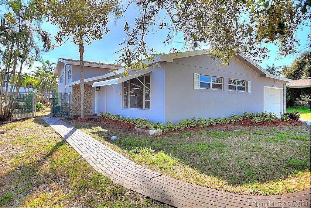 2029 Collier Ave - Photo 1