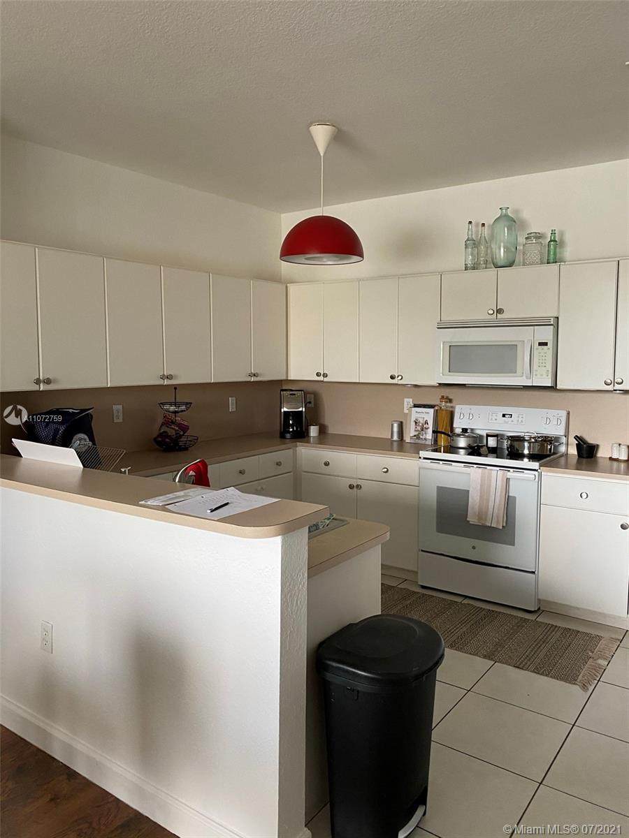 10860 84th St - Photo 1