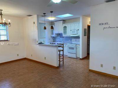 5190 4th St - Photo 1