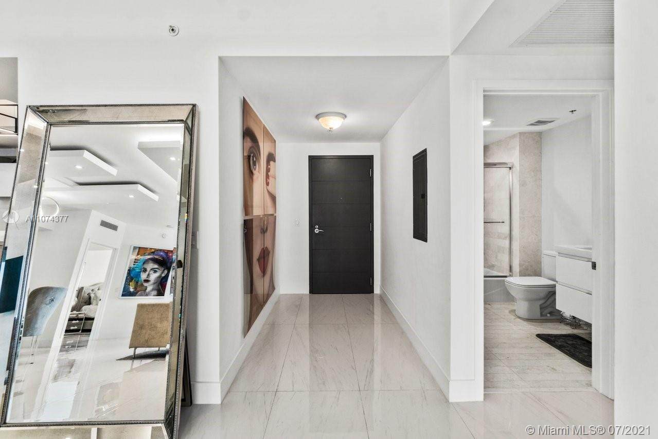 17301 Biscayne Blvd - Photo 1