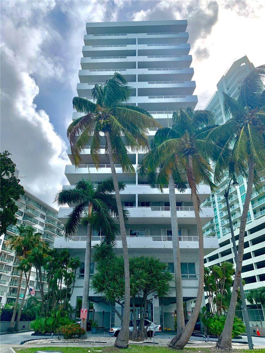 1402 Brickell Bay Dr - Photo 1