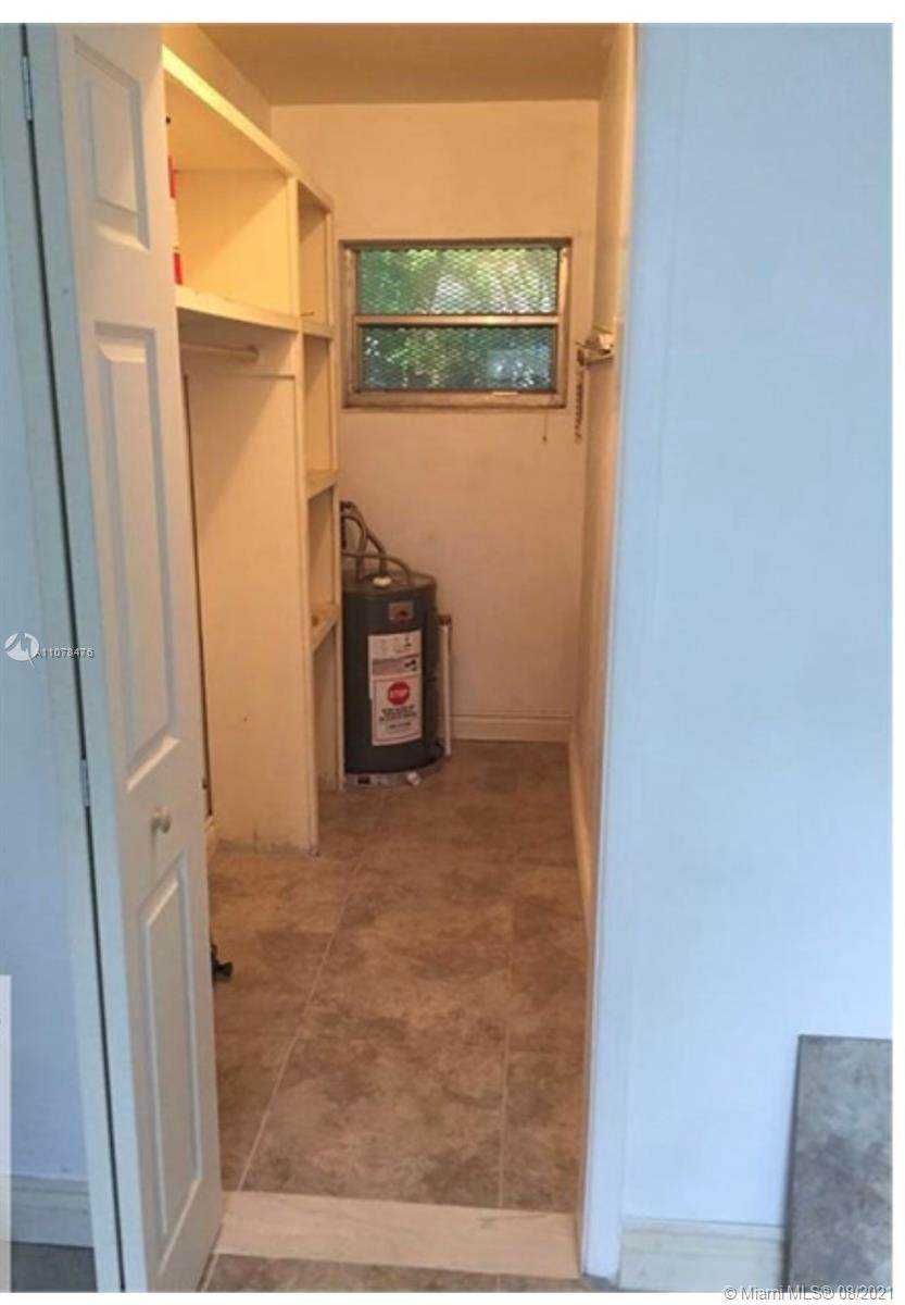 5510 1st Ct - Photo 1