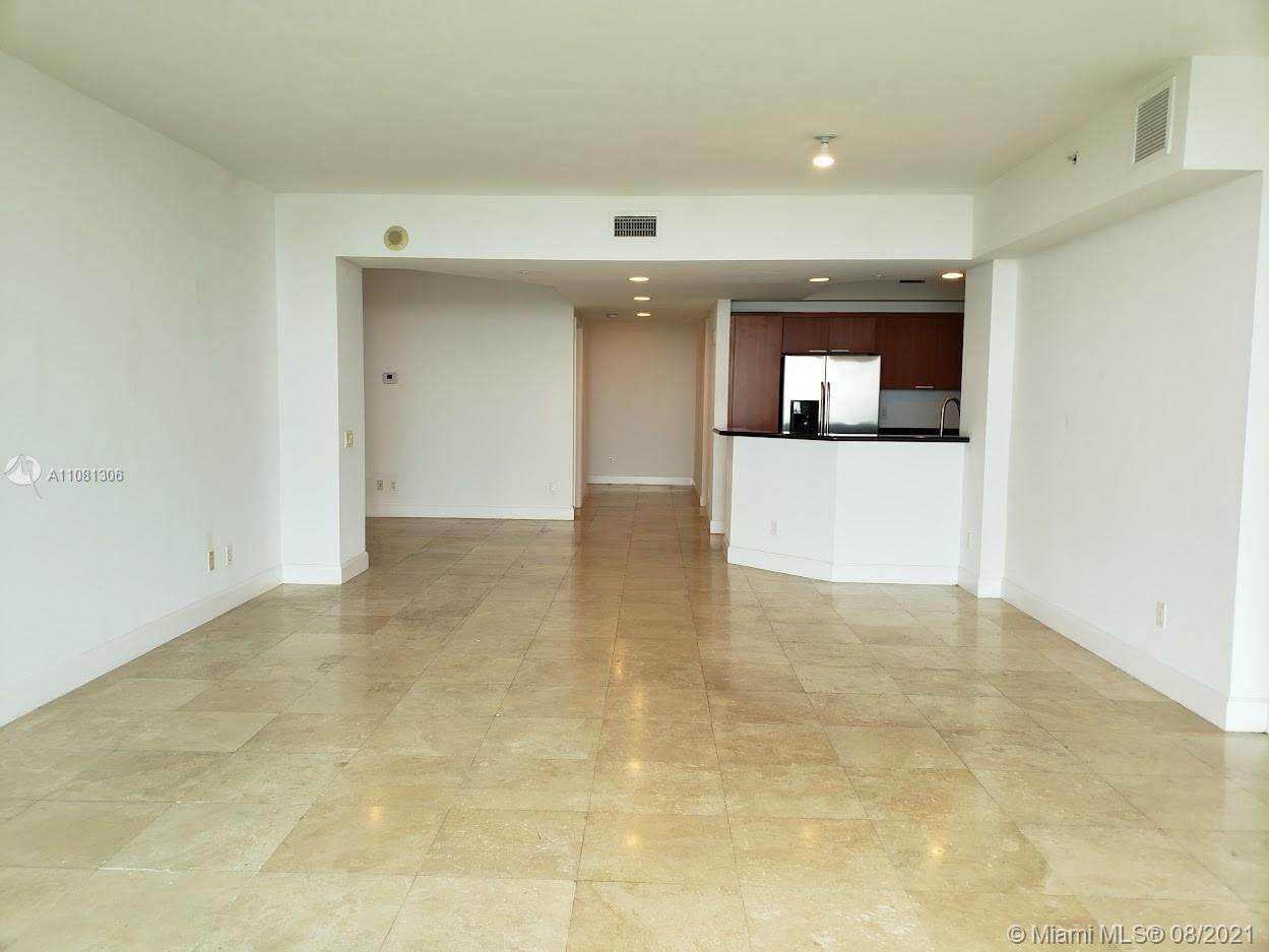 14951 Royal Oaks Ln - Photo 1