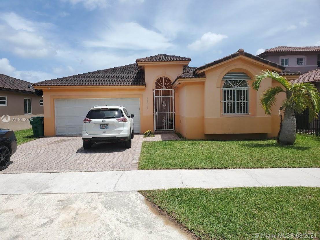 13374 283rd St - Photo 1
