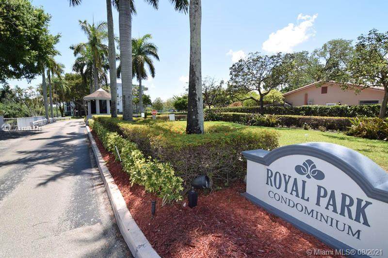 113 Royal Park Dr - Photo 1