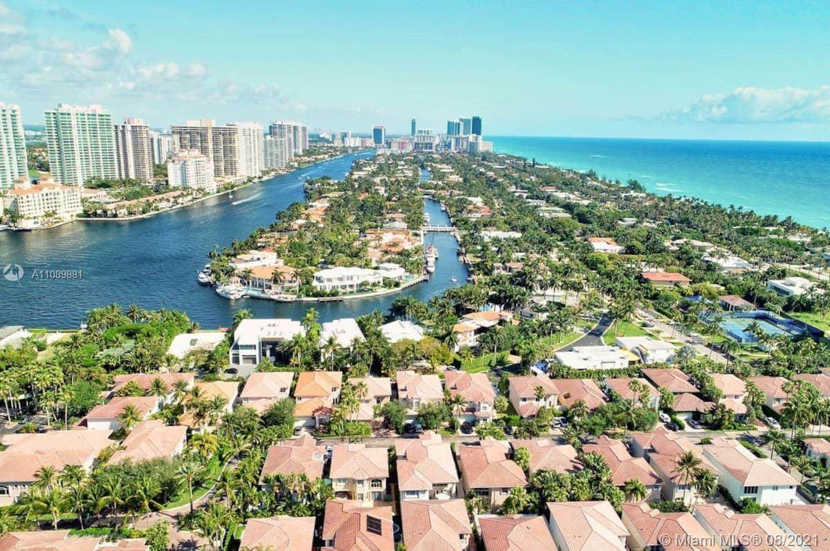19370 Collins Ave - Photo 1