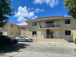 2185 16th Ter - Photo 1
