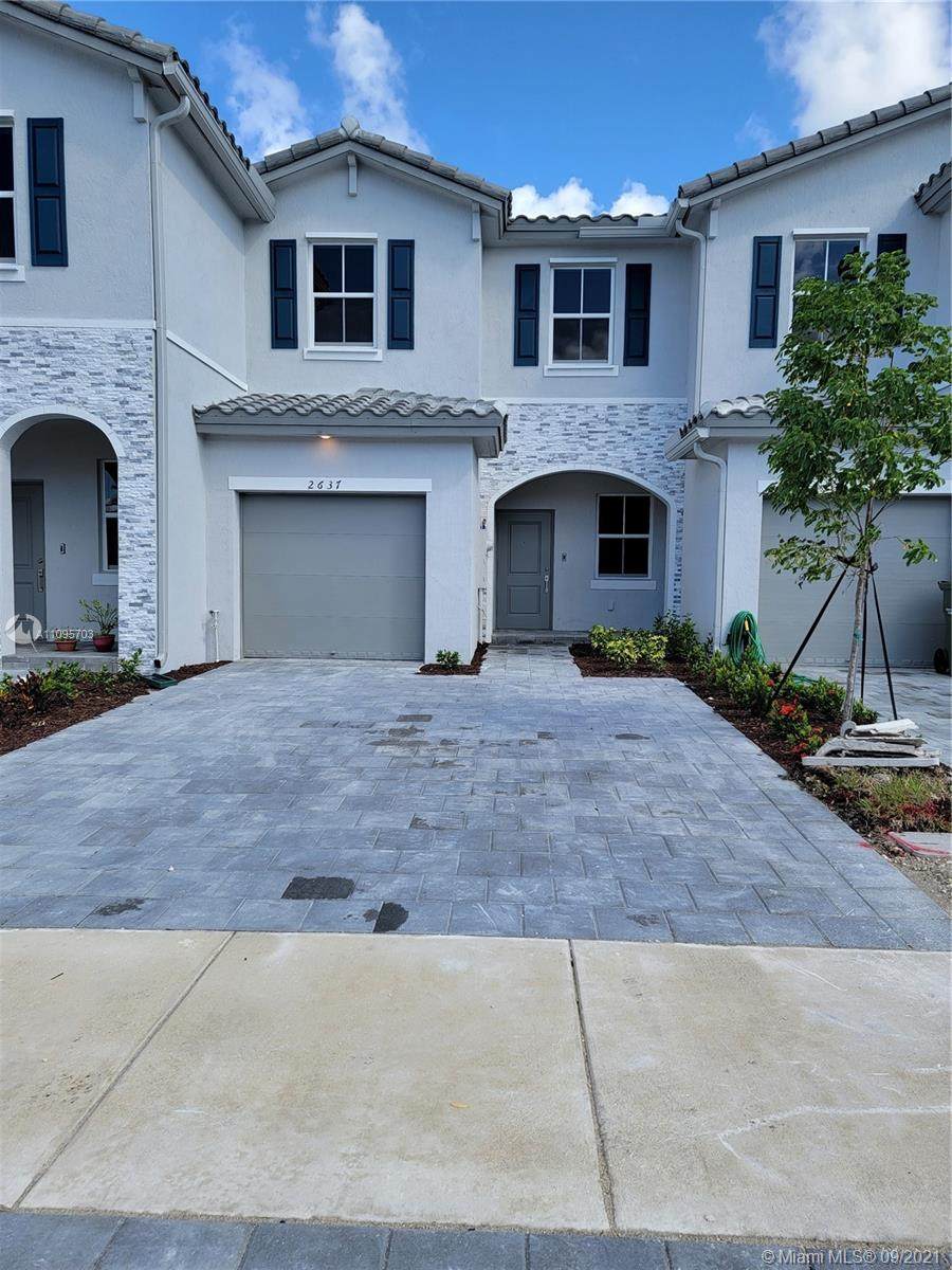 2637 12th St - Photo 1