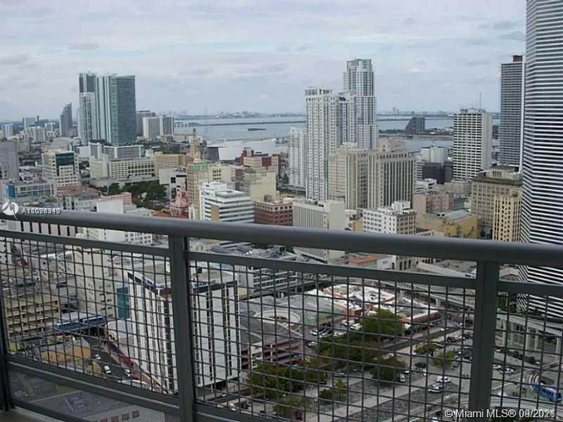350 Miami Ave - Photo 1