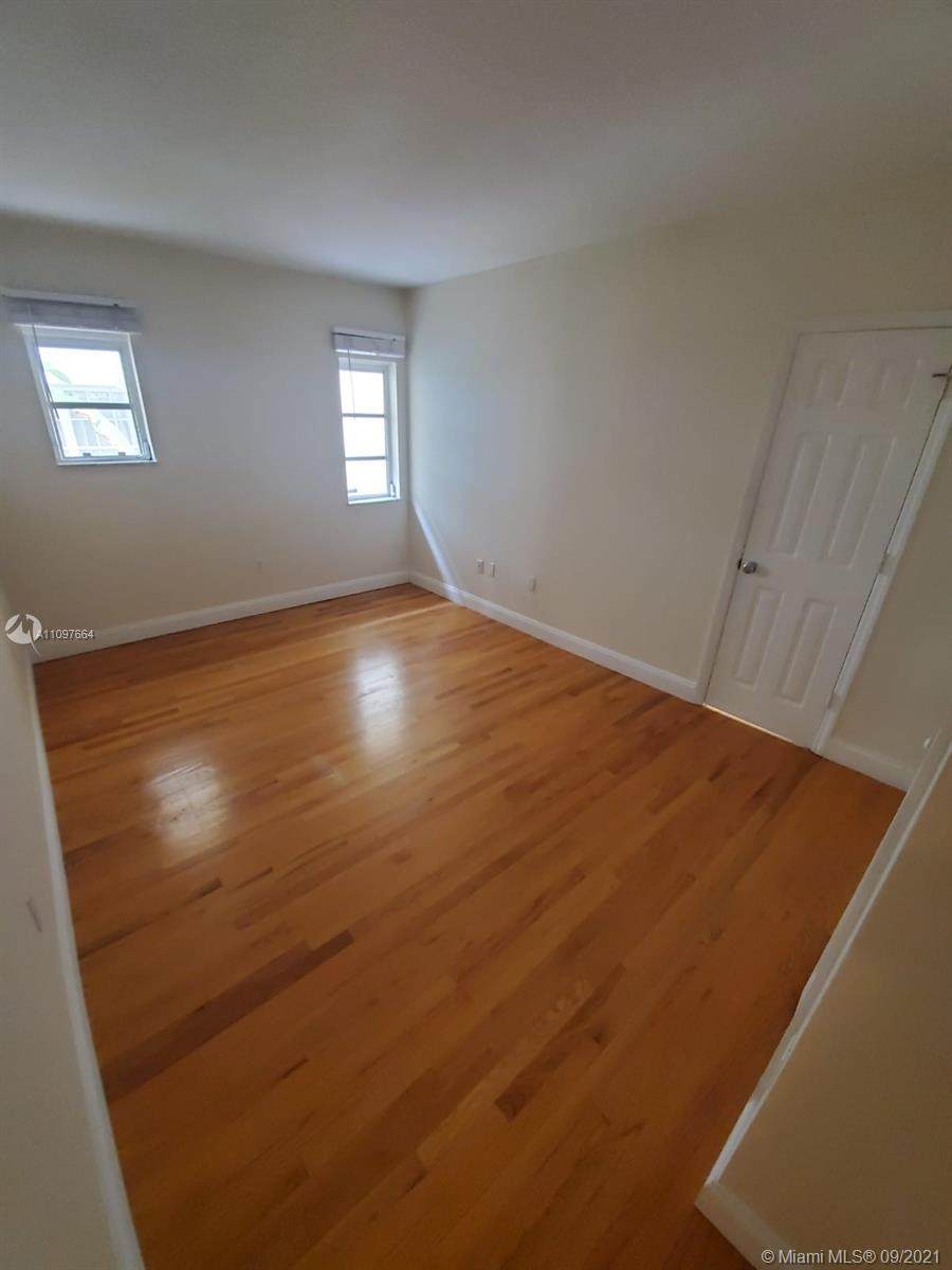 760 Euclid Ave - Photo 1