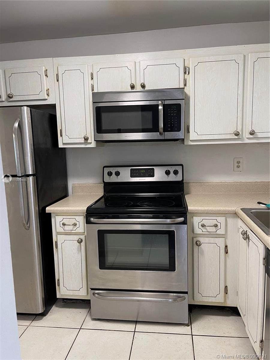 8060 Sunrise Lakes Dr - Photo 1