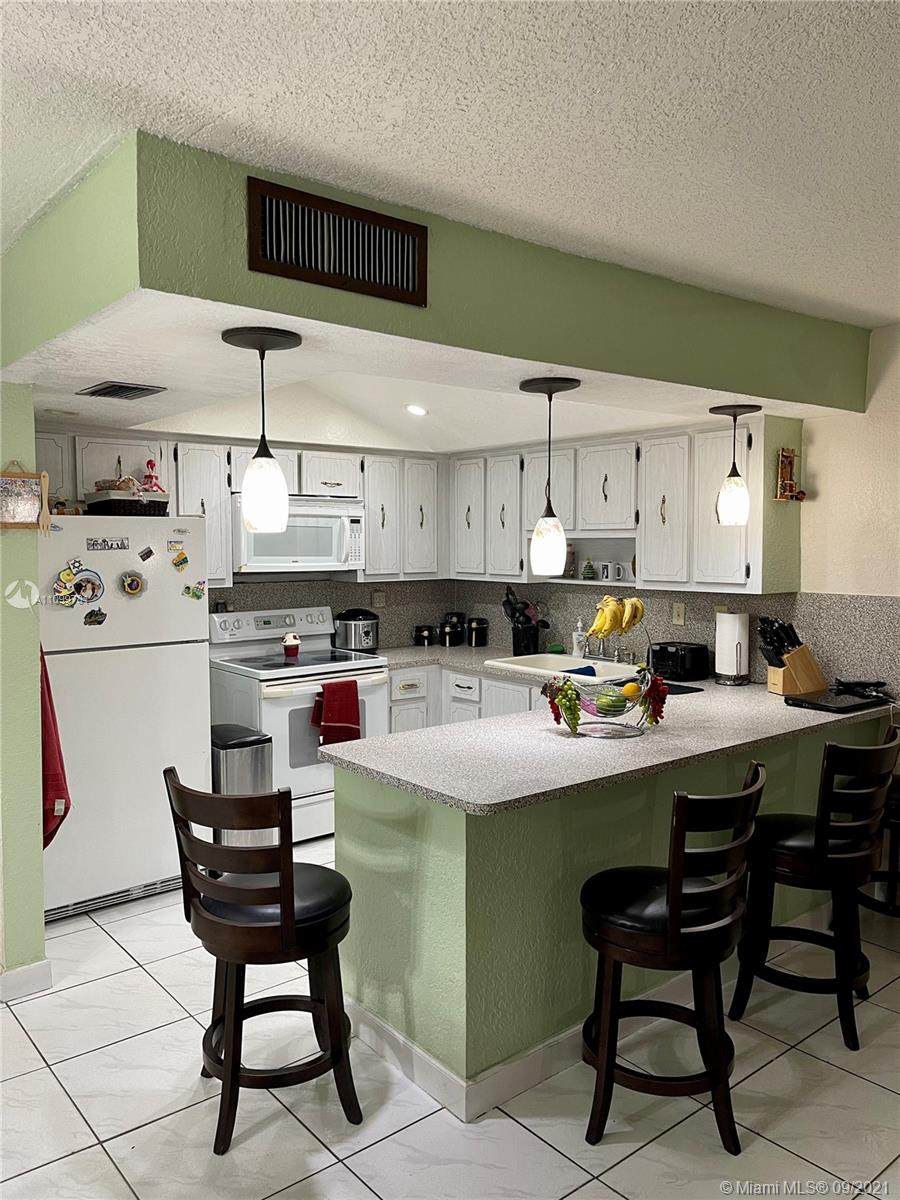 7035 2nd Ln - Photo 1