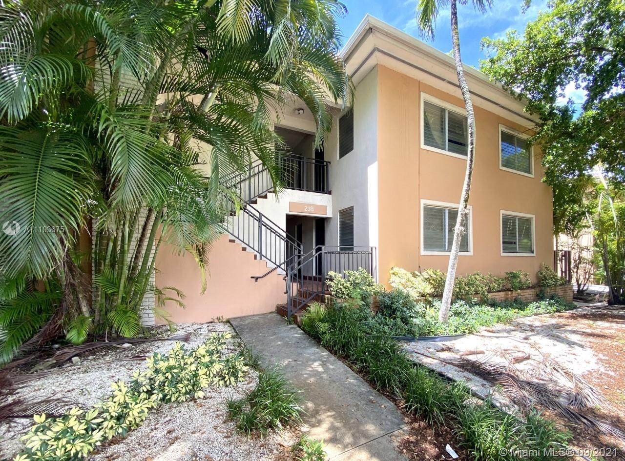 218 Santillane Ave - Photo 1