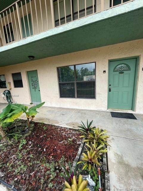2225 Monroe St - Photo 1