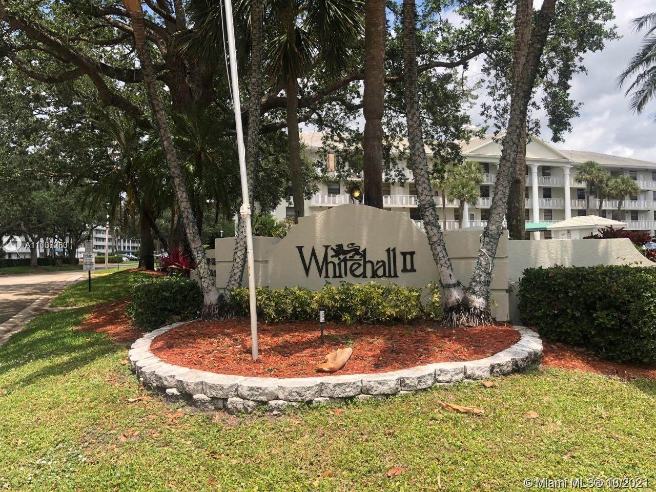 1715 Whitehall Dr - Photo 1