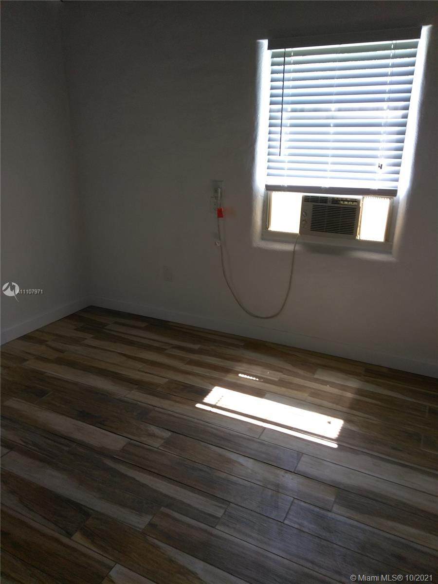 2018 Washington St - Photo 1