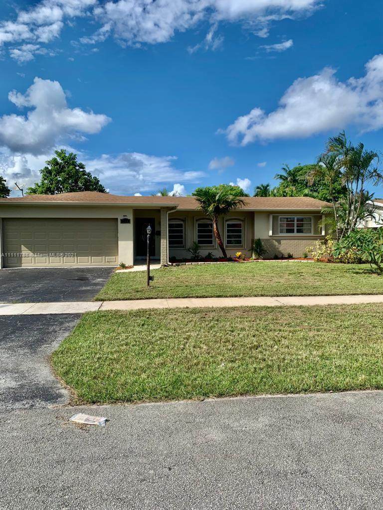 5501 Roosevelt St - Photo 1