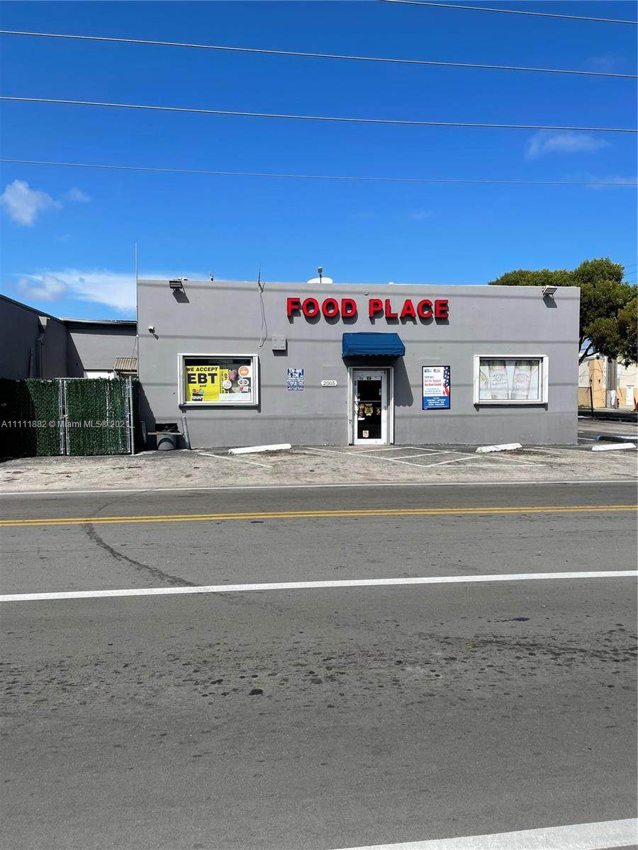 2005 Johnson St - Photo 1