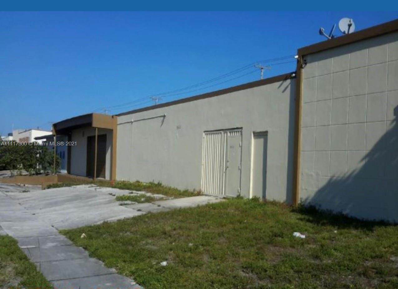 5401 25th Ct - Photo 1