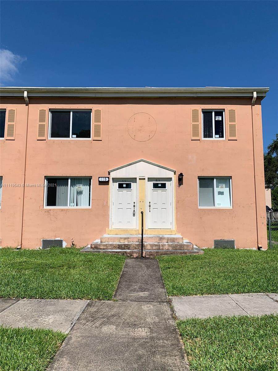 225 84th Ter - Photo 1