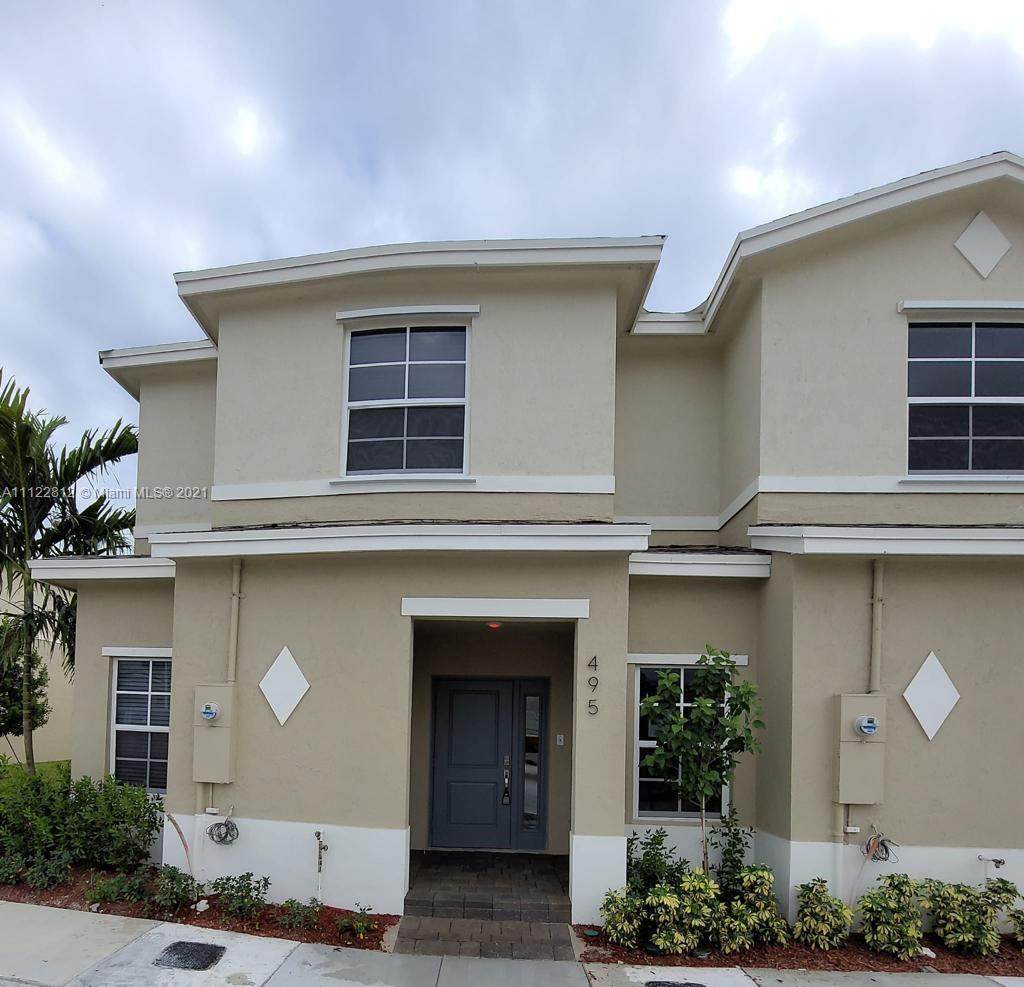 495 4th Ln - Photo 1