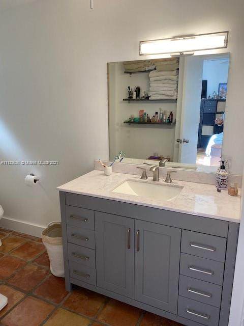161 Crandon Blvd - Photo 1