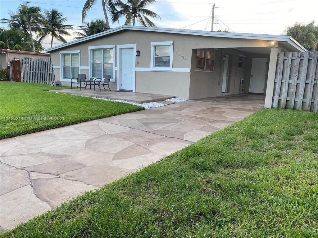 1505 58th Ave - Photo 1