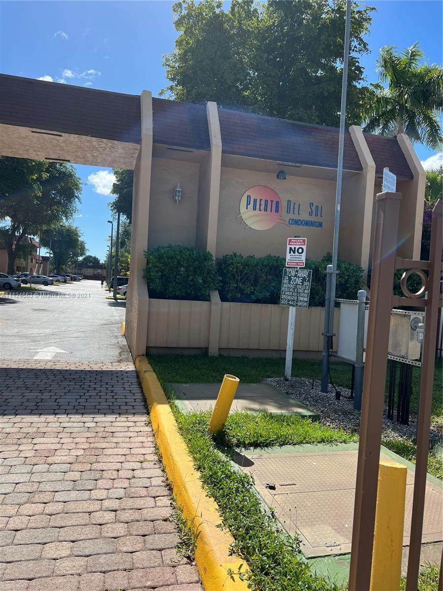 9972 Kendall Dr - Photo 1