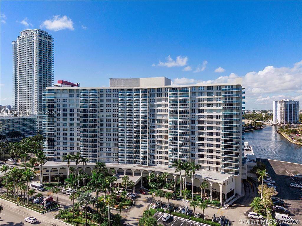 3800 Ocean Dr - Photo 1