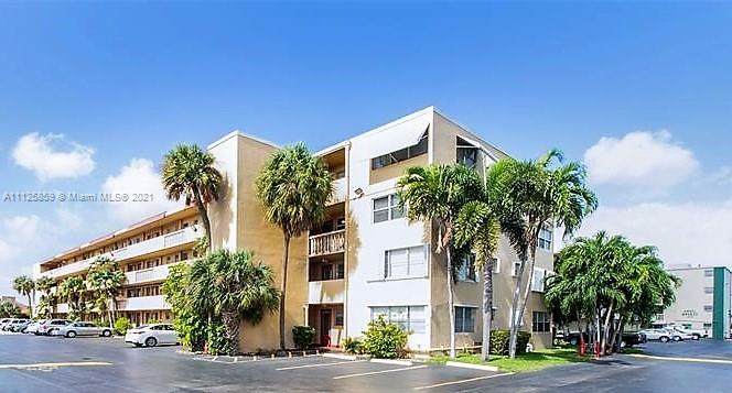 1333 Hallandale Beach Blvd - Photo 1