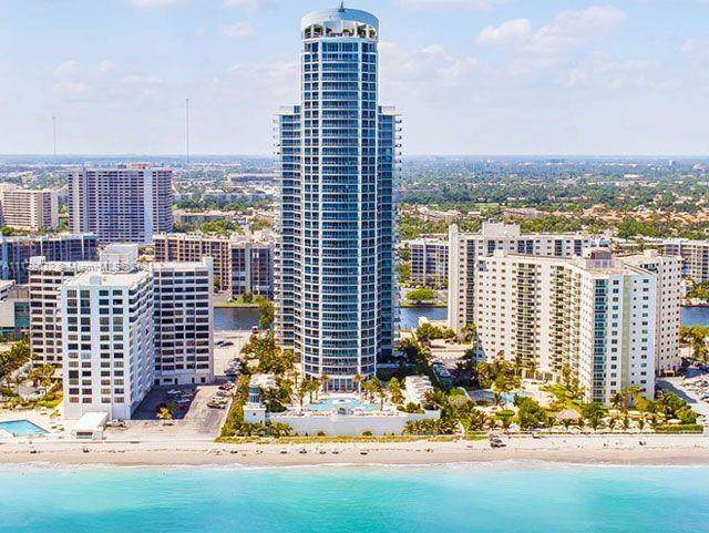 3101 Ocean Dr - Photo 1