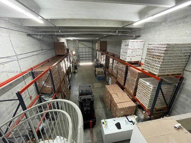 11419 122nd St - Photo 1