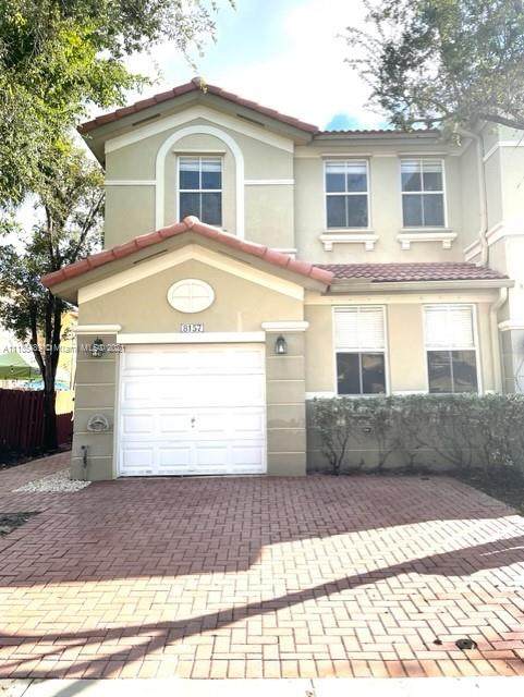 8157 108th Pl - Photo 1