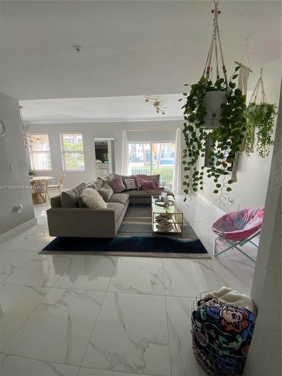 11503 89th St - Photo 1